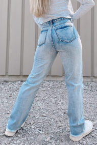 High Waist Frayed Hem Ripped Jeans - Image 3